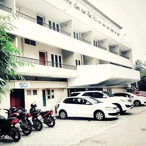 Hotel Keerthi